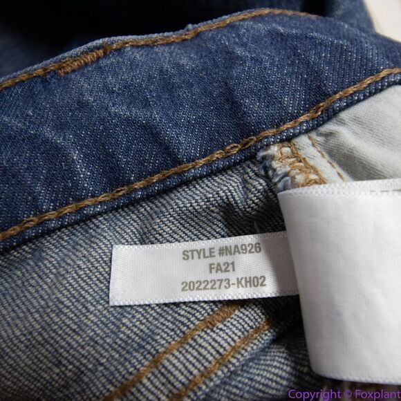 Madewell Classic Straight Jeans in Corson‎ Wash, 25 - Picture 15 of 16